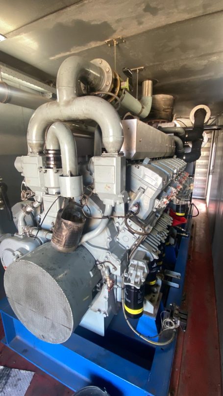 Mitsubishi 1.2MW Peak Fixed Export Generator